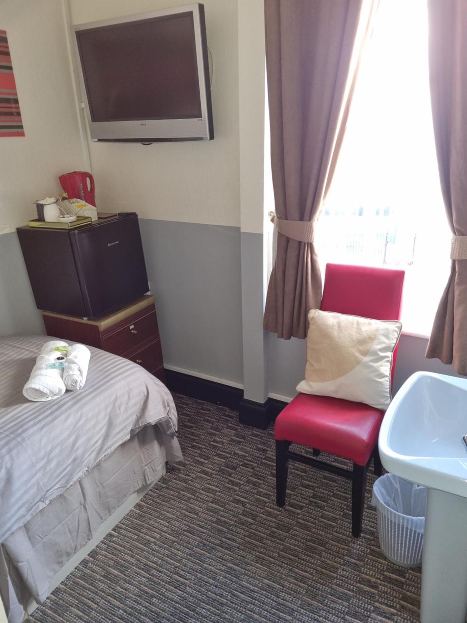 Spalite Hotel Gloucester Esterno foto